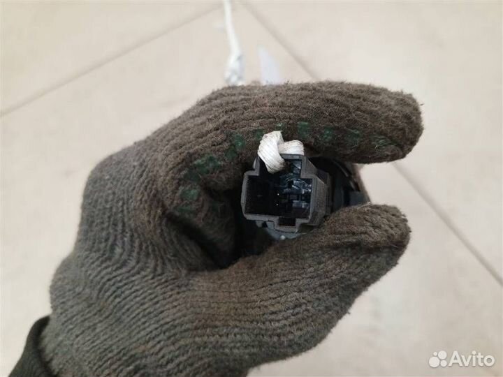 Кнопка открывания багажника Ford Fusion 2002-2012