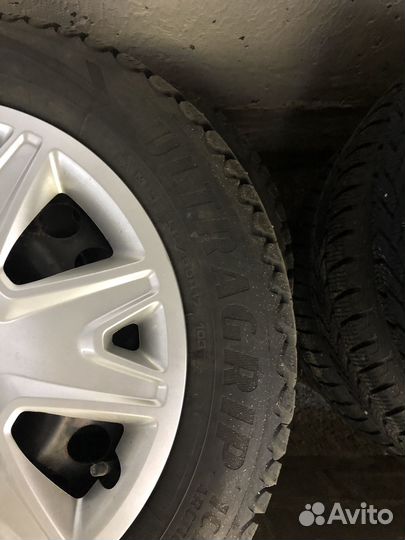 Goodyear Cargo Ultra Grip 235/55 R17 103T