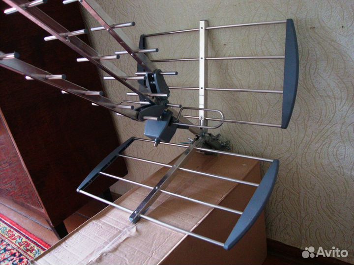 Антенна дальнебойная Fuba ANT-900F (DVB-T/T2)