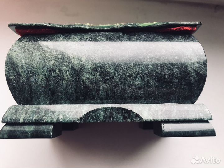 Шкатулка из натурального камня