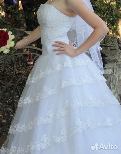 Свадебное платье