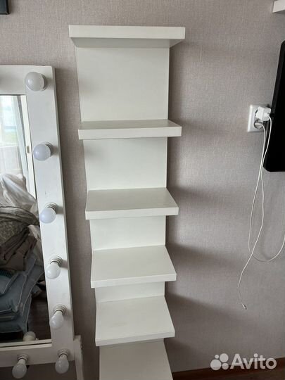 Полка настенная