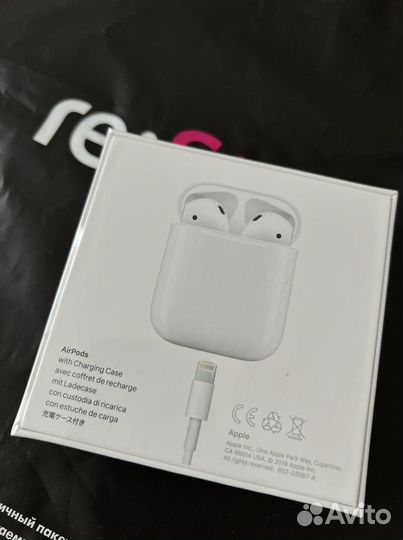 Наушники Apple AirPods новые