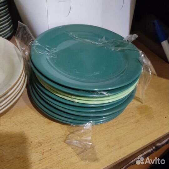 Тарелки новые