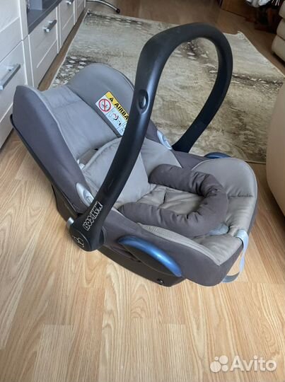 Автолюлька maxi cosi cabriofix