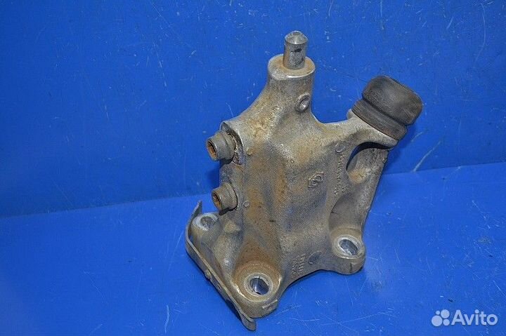 Кронштейн кабины, передний правый scania R-series