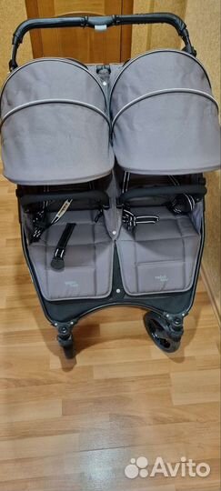Прогулочная коляска для двойни valco baby snap duo