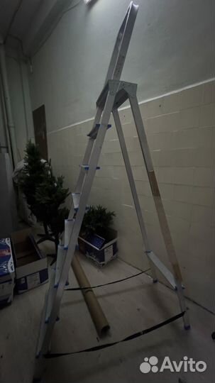 Лестница стремянка алюминиевая бу