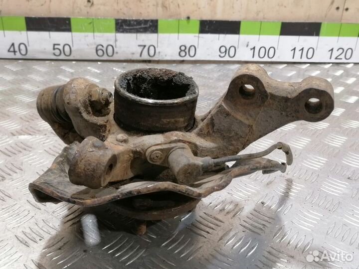 Кулак поворотный передний правый Toyota Corolla e1