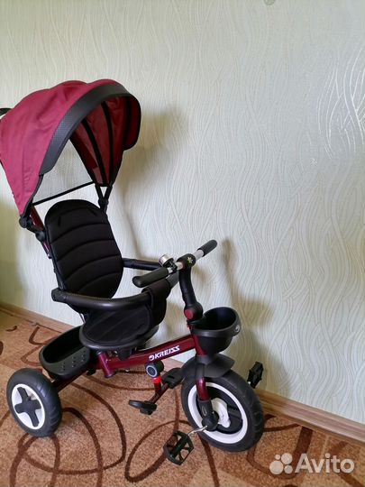 Трехколесный велосипед