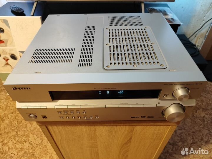 Av ресивер Pioneer VSX-415