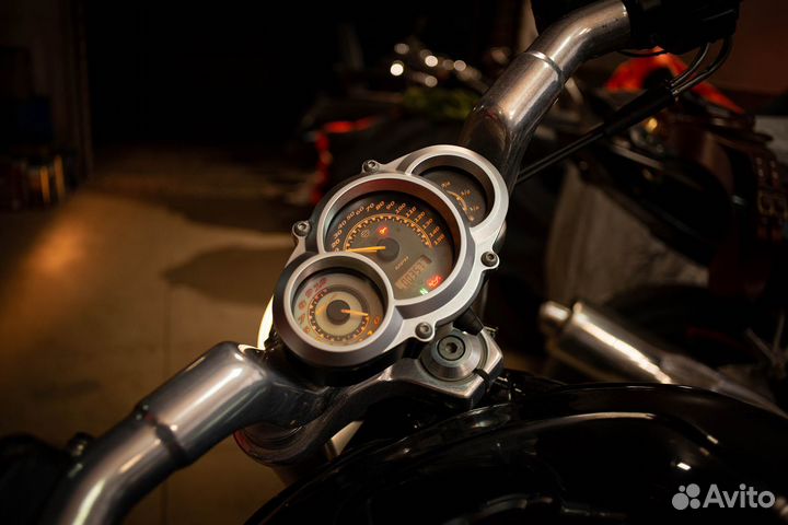 Harley Davidson V-Rod Muscle 2010 (пробег 3500)