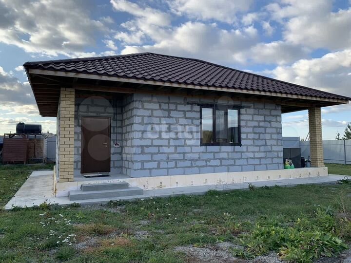 Дом 63,8 м² на участке 10,4 сот.