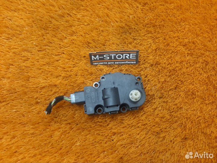 Привод заслонки отопителя Mercedes-Benz E-Class