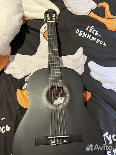 Классическая гитара Fabio