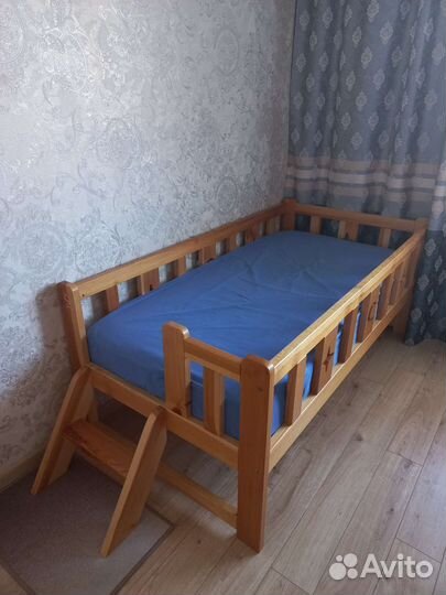 Детская кровать от 3 лет с бортиками