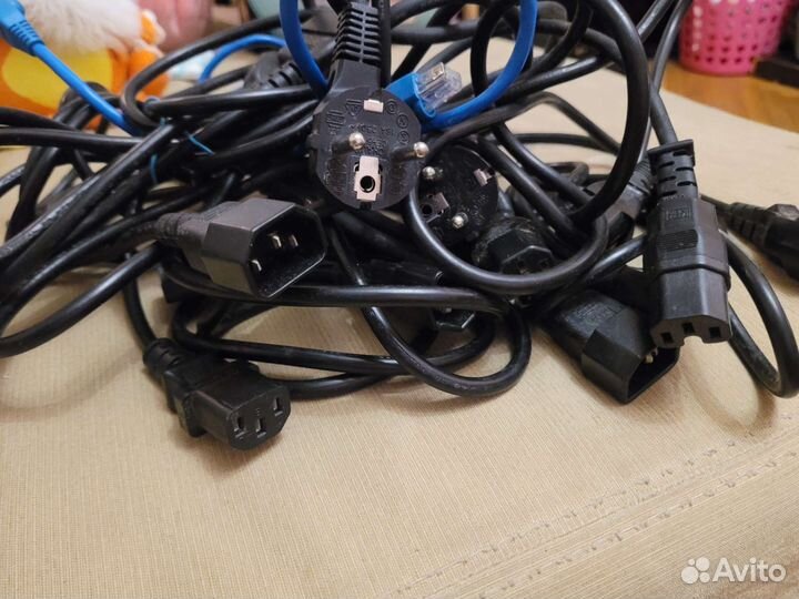 Компьютерные шнуры