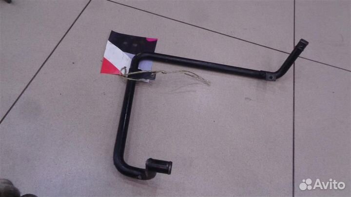 Трубка системы охлаждения Volkswagen Passat B5 19