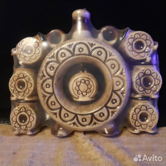 Глиняный кувшин