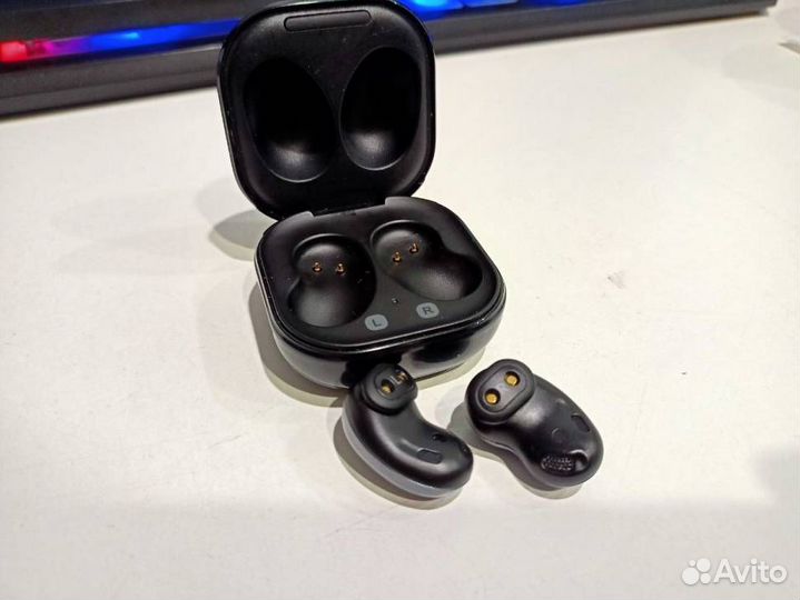 Блютуз Наушники Как Новые Samsung Buds Live