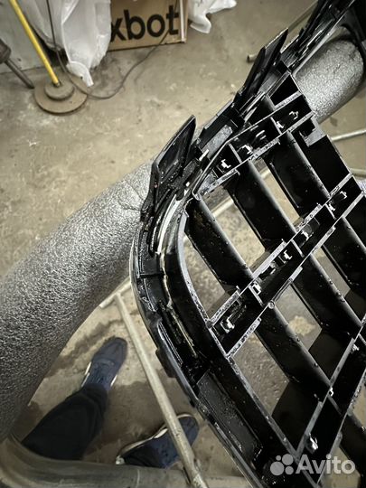 Решетка радиатора Q7 V12