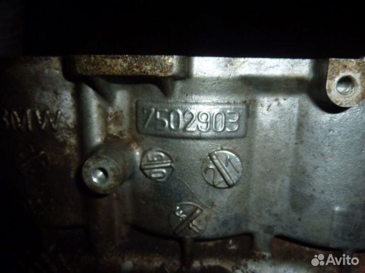 Шорт блок M54B22 коленвал поршень насос