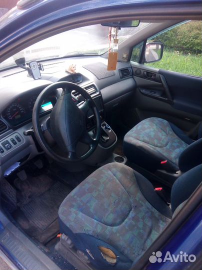 Mitsubishi Space Runner 2.0 МТ, 1999, 387 330 км