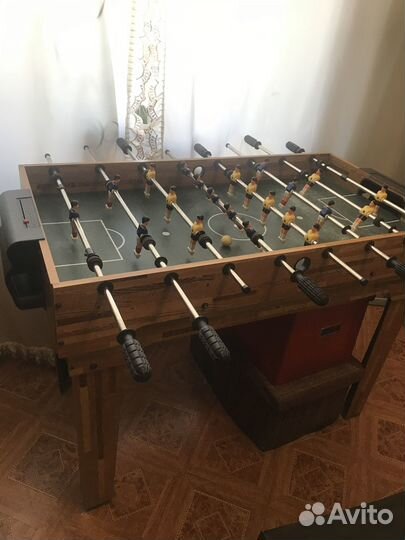 Настольный футбол, бильярд игровой стол