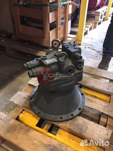 Гидромотор редуктора поворота JCB JS240 20/925266