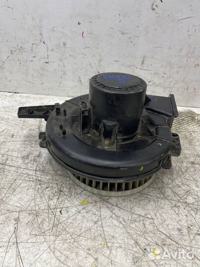 Моторчик отопителя печки Volkswagen Polo 5 Седан