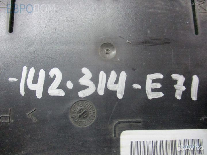 Светильник салона BMW E70 s1081629