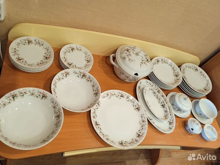 Столовый сервиз фарфор новый