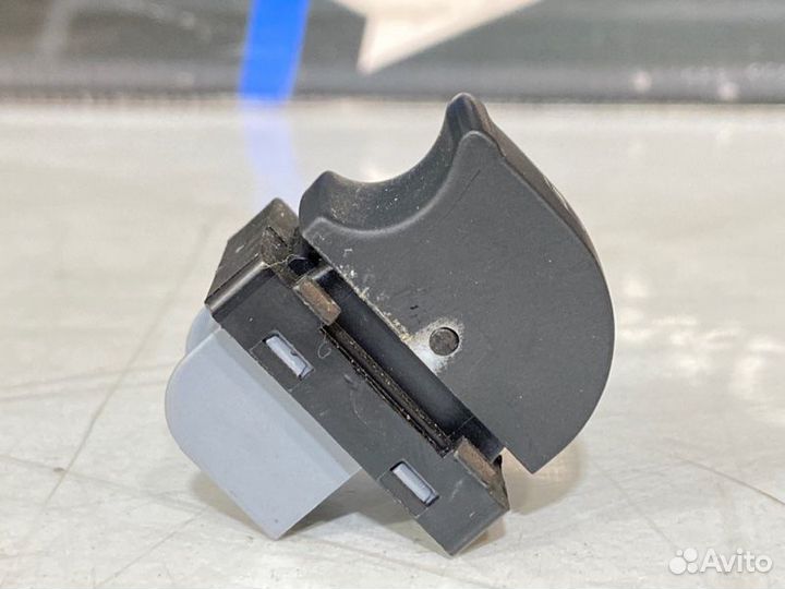 Кнопка стеклоподъемника Audi A6 Allroad C6 AUK