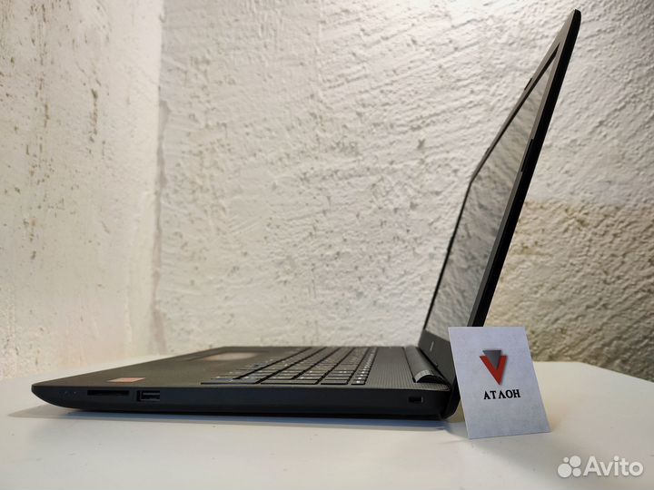 Ноутбук HP AMD A12 4ядра / ddr4 4gb / R7 M340 4 Гб