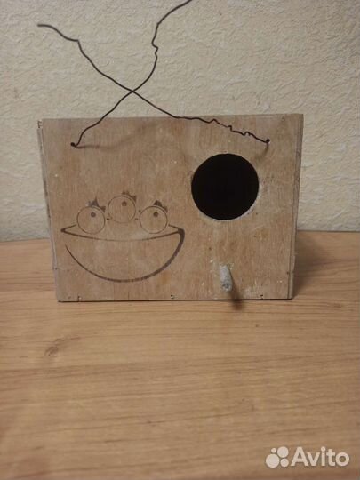 Гнездо для попугаев