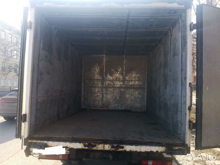 Ворота на изотермический фургон