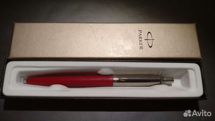 Шариковая ручка parker