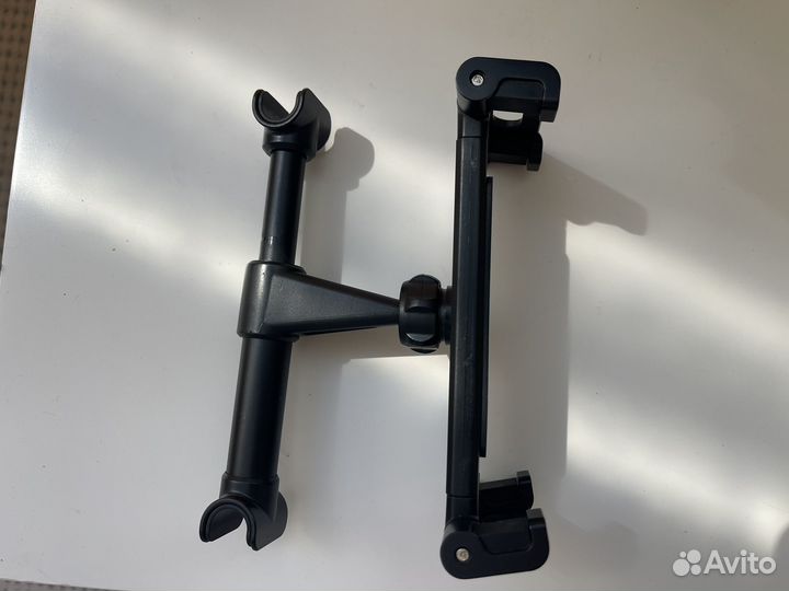 Автомобильный держатель для планшета Baseus