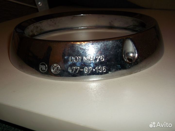 Ободок фары мотоцикла чезет