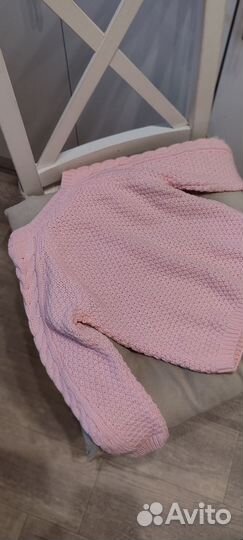 Кофточки для девочки 98-102