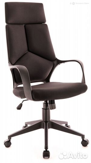 Кресло для руководителя Trio TM