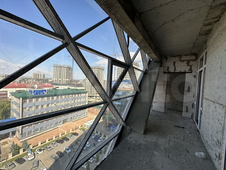 1-к. квартира, 70 м², 11/25 эт.