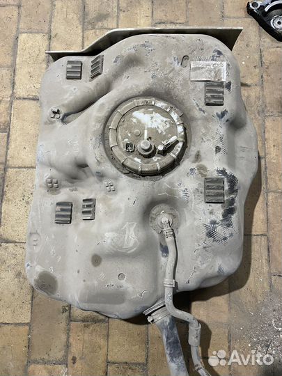 Топливный бак Honda Civic 8 4D