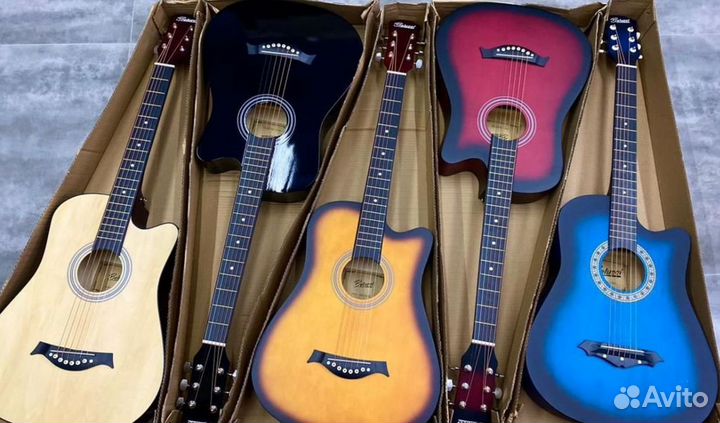Акустическая гитара