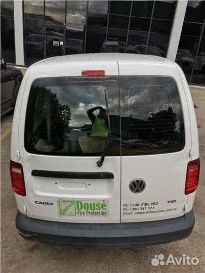 Разбор на запчасти Volkswagen Caddy 2015