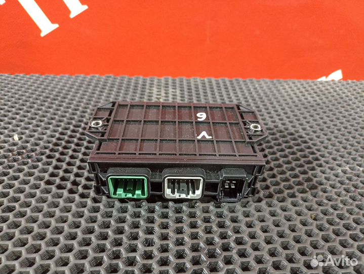 Блок управления двери Volvo FH