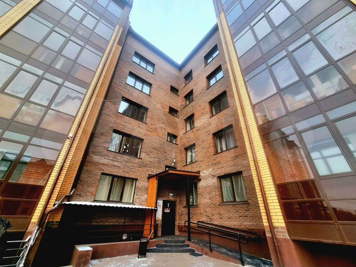 3-к. квартира, 84 м², 4/5 эт.