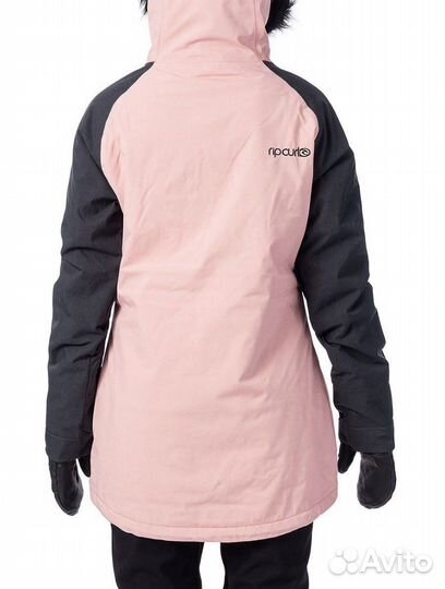 Сноубордическая куртка женская