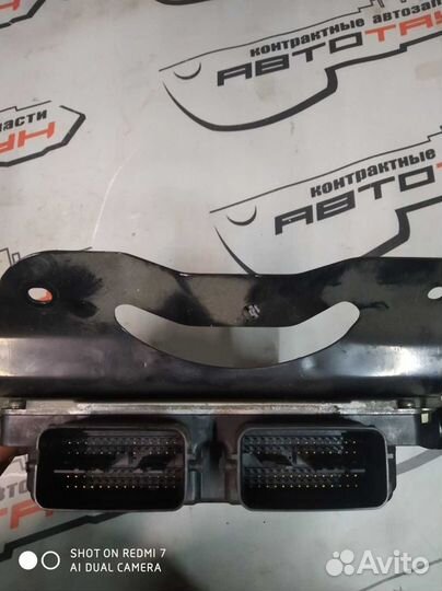 Блок EFI mazda L3-VDT MPV LY3P E6T56271H3 L33E1888