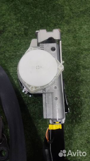 Ремень безопасности передний правый Ford Fiesta